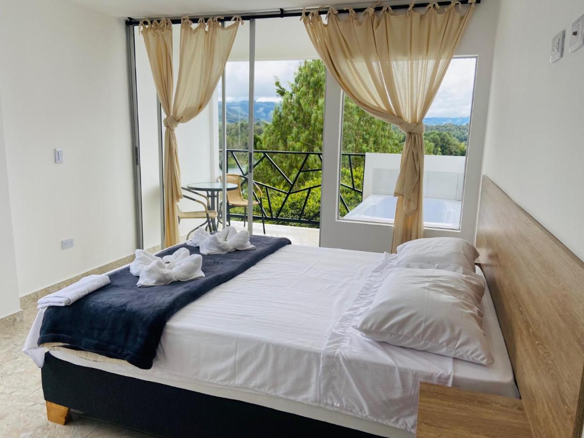 La Madriguera Hotel Guatapé Екстериор снимка