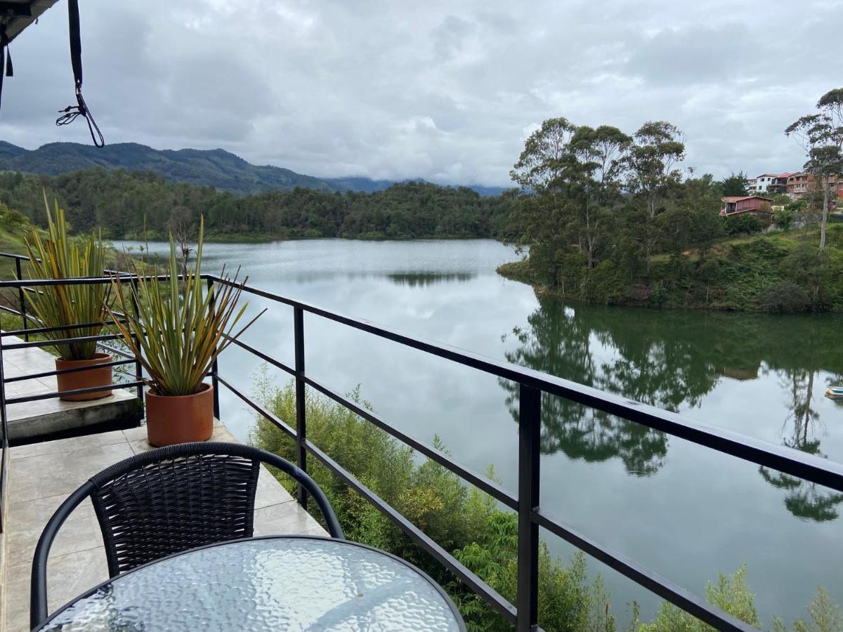 La Madriguera Hotel Guatapé Екстериор снимка