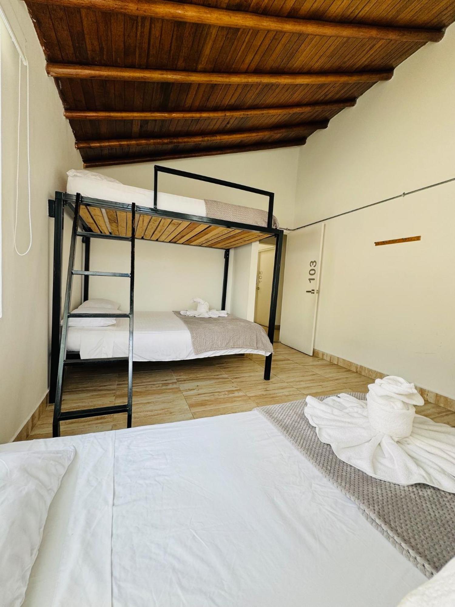La Madriguera Hotel Guatapé Екстериор снимка